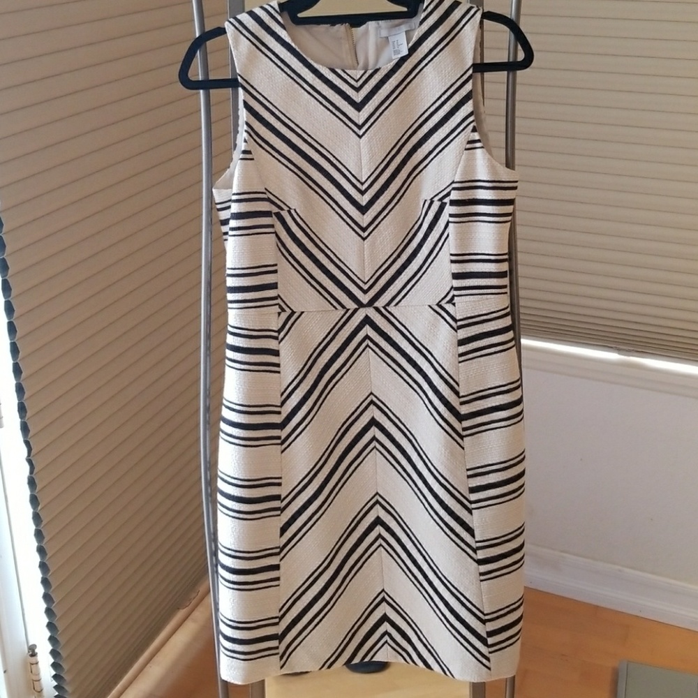 Size 10 H & M cream and black chevron dress